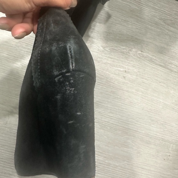 Vintage Balenciaga Suede Boot - Picture 5 of 9